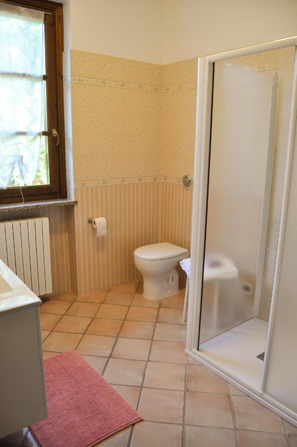 B&B Sarita'S Rooms Certosa di Pavia Luaran gambar